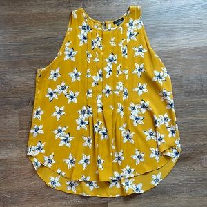 Ann Taylor Blouse Tank Top Flower
